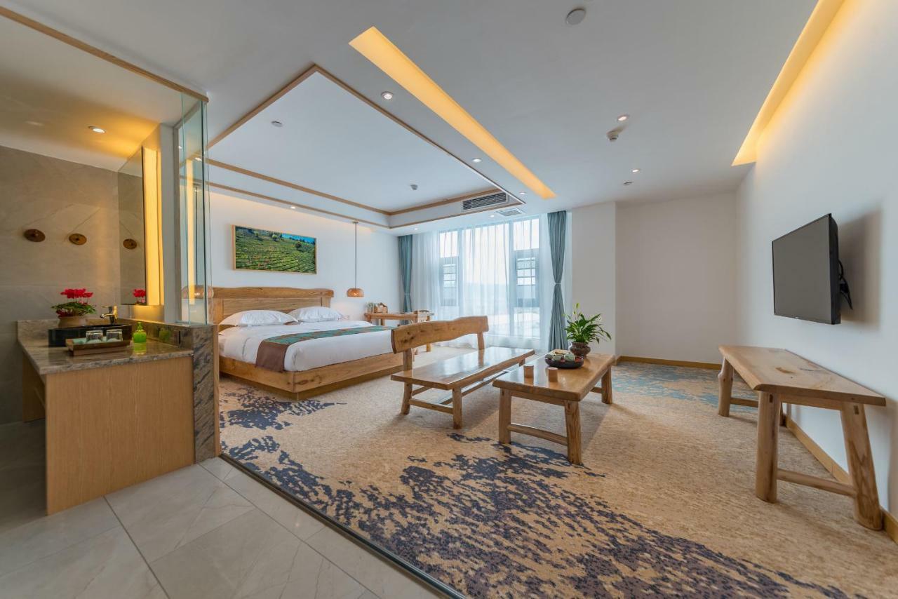Yunxianju Tea Culture Theme Hotel Kunming Exterior photo