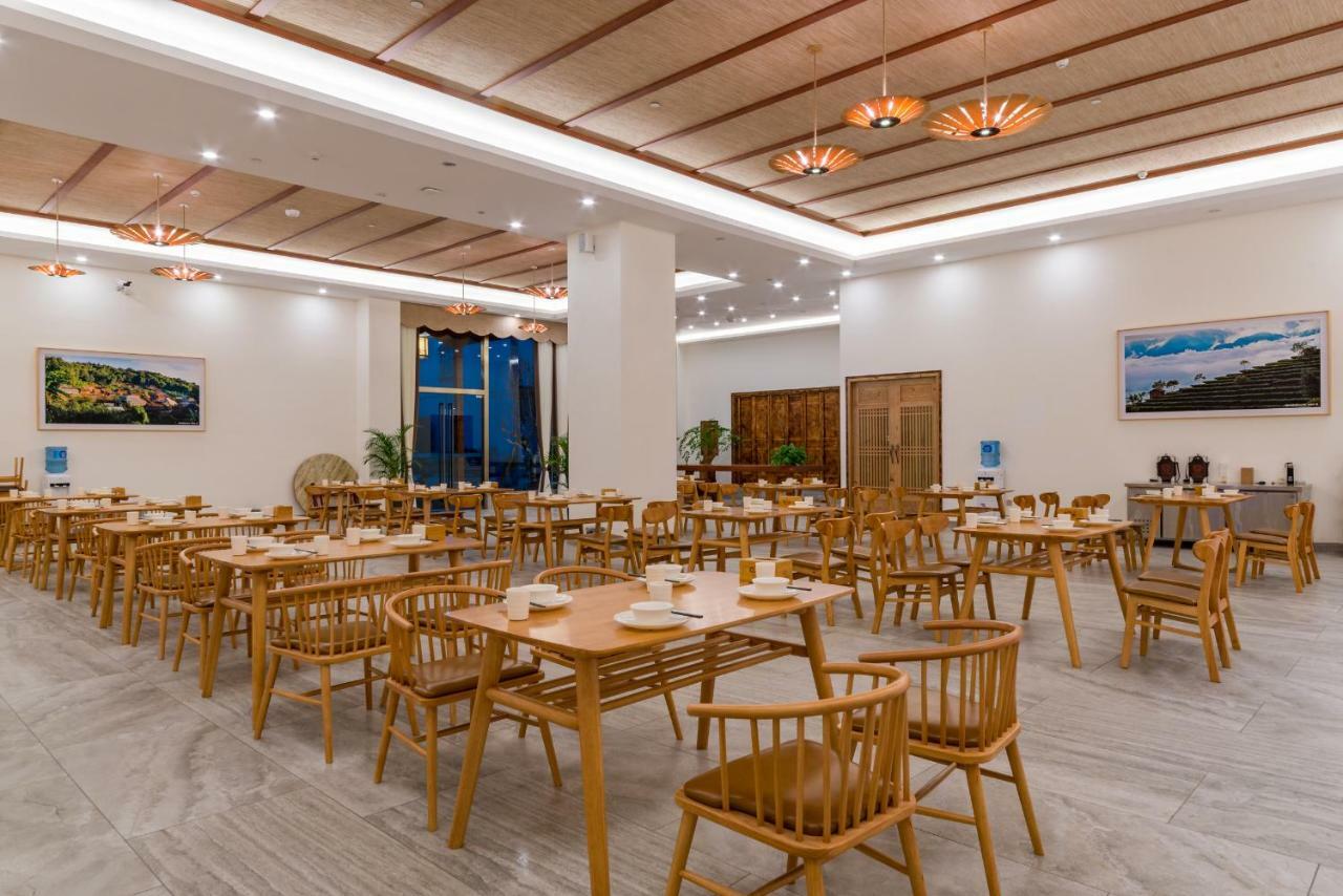 Yunxianju Tea Culture Theme Hotel Kunming Exterior photo