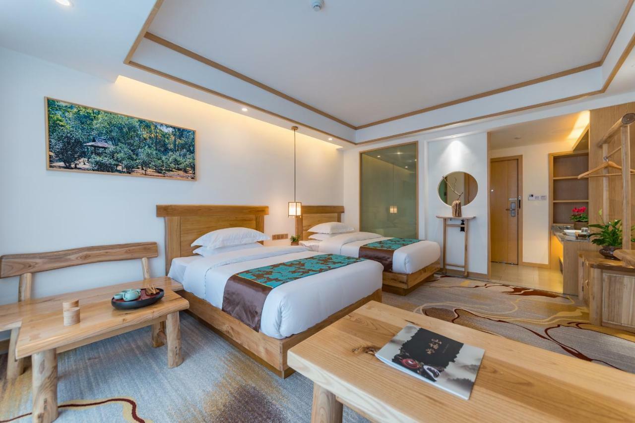 Yunxianju Tea Culture Theme Hotel Kunming Exterior photo