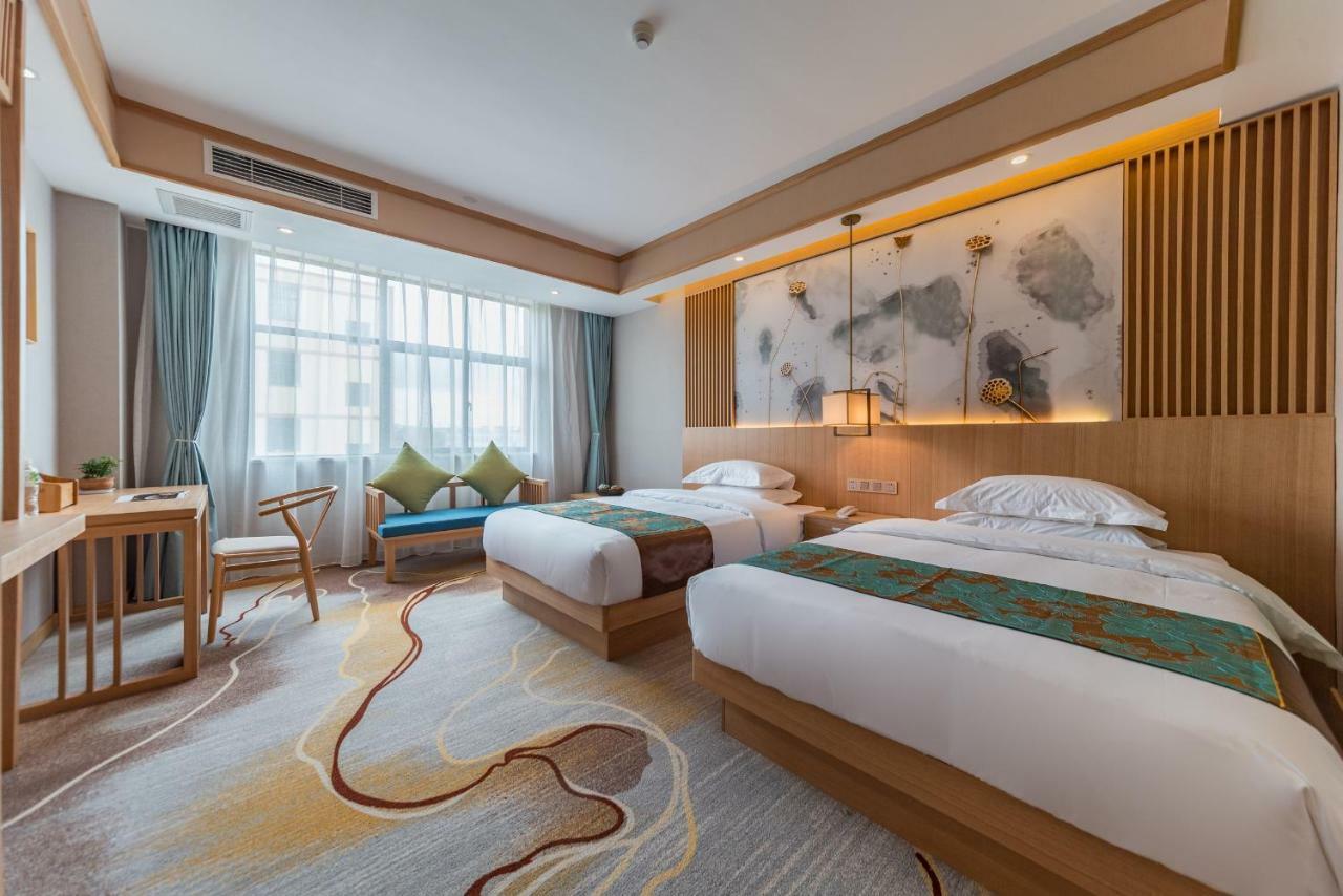 Yunxianju Tea Culture Theme Hotel Kunming Exterior photo